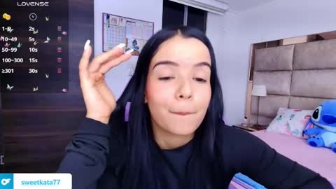 Stefany online show from April 25, 2026, 12:46 am