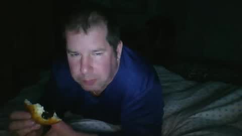 steki038434 online show from April 4, 2026, 10:29 pm