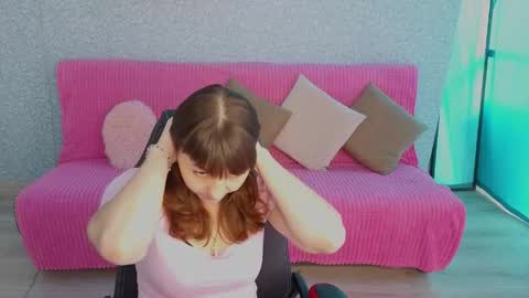 Snapshot of steladream chatting on June 1, 2026, 9:44 am Stela online show from June 1, 2026, 9:44 am