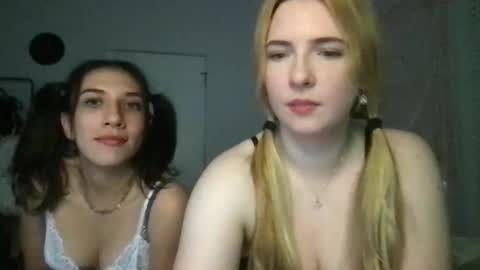Snapshot of stelladams chatting on May 5, 2026, 4:20 am stelladams online show from May 5, 2026, 4:20 am