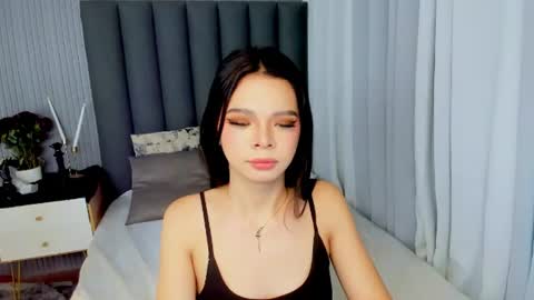 stellahartes online show from July 10, 2026, 5:26 pm