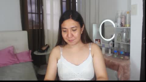 Snapshot of stellahugets chatting on March 4, 2026, 1:33 am Stella online show from March 4, 2026, 1:33 am