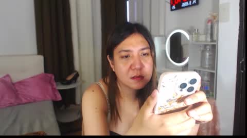 Snapshot of stellahugets chatting on March 14, 2026, 4:07 am Stella online show from March 14, 2026, 4:07 am