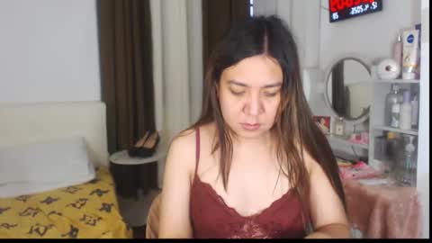 Snapshot of stellahugets chatting on April 12, 2026, 12:26 am Stella online show from April 12, 2026, 12:26 am