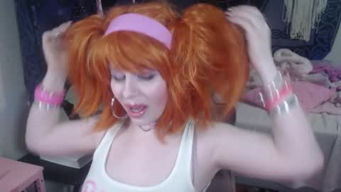 Snapshot of stellalocke chatting on November 2, 2025, 4:04 am StellaLocke online show from November 2, 2025, 4:04 am