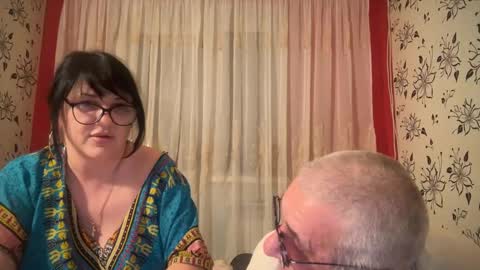 Snapshot of stellarteam chatting on March 2, 2025, 8:40 pm StellarTeam online show from March 2, 2025, 8:40 pm