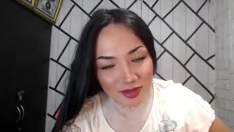 Snapshot of stellaven chatting on September 9, 2025, 3:06 am Stellaven online show from September 9, 2025, 3:06 am