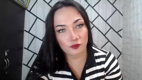 Snapshot of stellaven chatting on September 10, 2025, 8:25 am Stellaven online show from September 10, 2025, 8:25 am