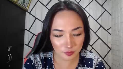 Snapshot of stellaven chatting on October 1, 2025, 5:02 am Stellaven online show from October 1, 2025, 5:02 am