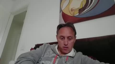 Snapshot of sten015 chatting on May 6, 2026, 12:32 pm sten015 online show from May 6, 2026, 12:32 pm