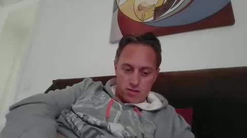 Snapshot of sten015 chatting on May 13, 2026, 1:30 pm sten015 online show from May 13, 2026, 1:30 pm