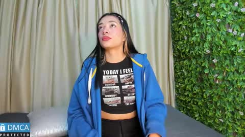 Stepha online show from September 17, 2025, 11:12 am