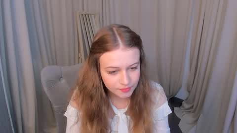 Stephanie online show from November 30, 2025, 9:02 am