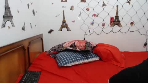 Stephanie   online show from January 21, 2025, 11:03 am