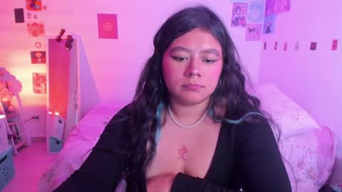 Snapshot of stephanifox chatting on January 15, 2025, 5:08 am Stephanie online show from January 15, 2025, 5:08 am