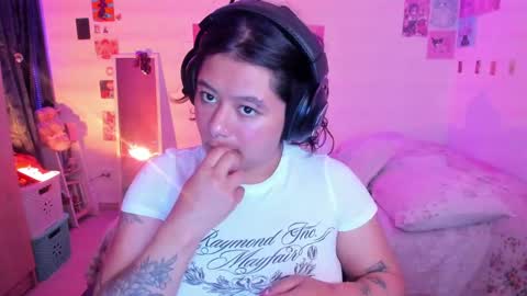 Snapshot of stephanifox chatting on January 16, 2025, 2:41 am Stephanie online show from January 16, 2025, 2:41 am