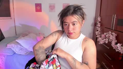 Snapshot of stephanifox chatting on October 2, 2025, 2:18 am Stephanie online show from October 2, 2025, 2:18 am