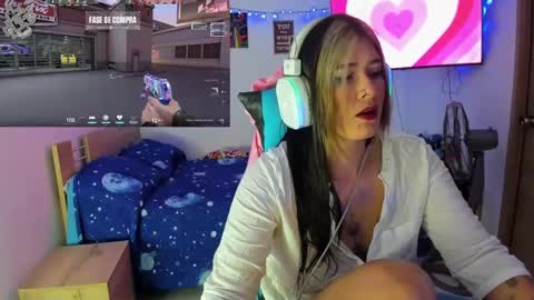 Stephany  independient model  online show from January 16, 2025, 12:45 am