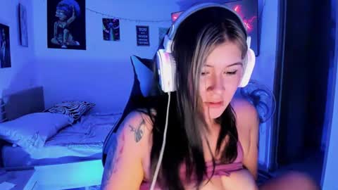 Stephany  independient model  online show from January 21, 2025, 4:21 am