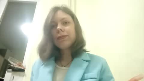 Jessica online show from December 3, 2025, 5:44 pm