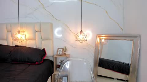 Stefanny online show from March 1, 2025, 1:00 am