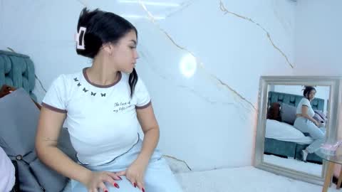 Stefanny online show from September 30, 2025, 11:10 pm