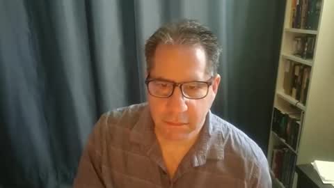 stephenhal9 online show from April 17, 2026, 6:55 pm