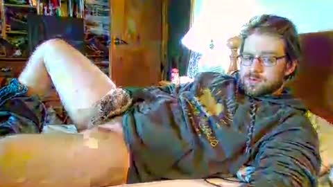 Ian23602 online show from May 17, 2026, 10:28 pm