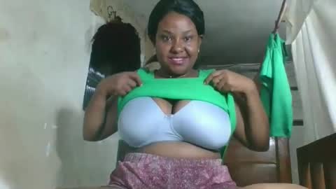 Snapshot of sterina0102 chatting on January 17, 2026, 7:46 am sterina0102 online show from January 17, 2026, 7:46 am