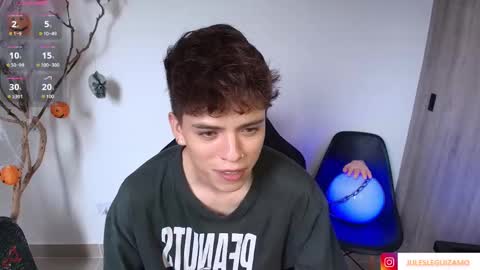 Stev austin  online show from October 17, 2025, 7:16 pm