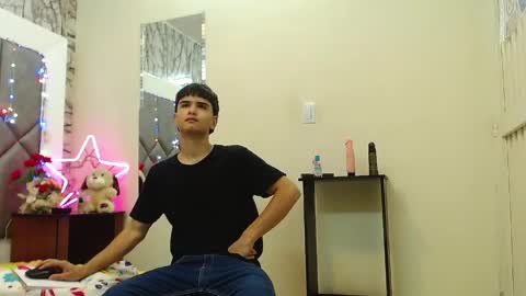 Snapshot of steve_hotman_ chatting on May 1, 2026, 1:48 pm Steve Hotman online show from May 1, 2026, 1:48 pm