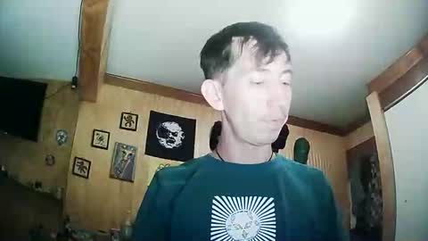 Snapshot of stevenbrookless chatting on October 28, 2025, 11:51 pm Steve online show from October 28, 2025, 11:51 pm