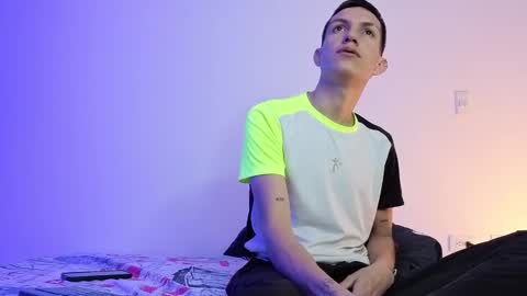 Snapshot of stevenweb chatting on October 9, 2025, 1:09 pm stevenweb online show from October 9, 2025, 1:09 pm