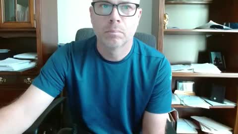 Snapshot of stevepre28 chatting on December 8, 2024, 7:54 pm stevepre28 online show from December 8, 2024, 7:54 pm