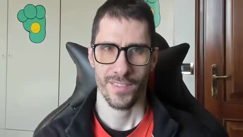 Steve online show from October 25, 2025, 8:11 am