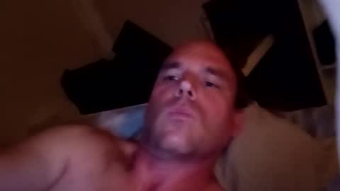 stewbeey online show from April 13, 2026, 5:51 pm