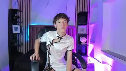 Snapshot of sthepanodimonaco chatting on July 14, 2026, 3:22 am Sthepano online show from July 14, 2026, 3:22 am