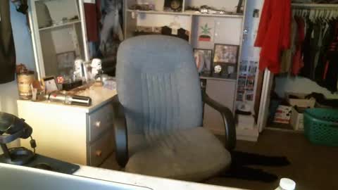 stickey online show from December 28, 2024, 1:29 am