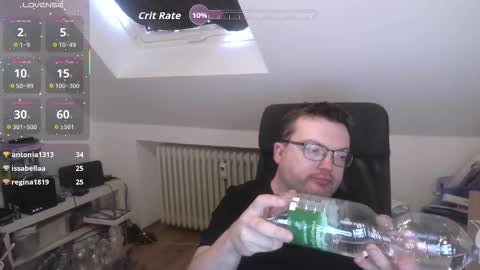 Oliver online show from November 11, 2025, 7:30 am