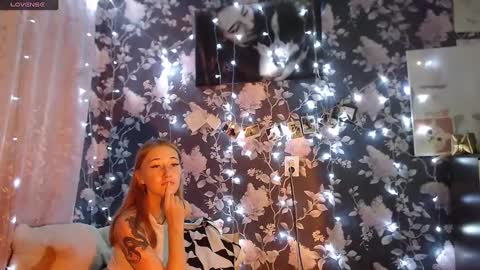 Snapshot of stilsy_brit chatting on December 19, 2024, 12:56 am Catalina online show from December 19, 2024, 12:56 am