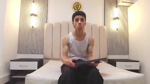 Snapshot of stiven_cooper2 chatting on June 16, 2026, 12:08 pm stiven_cooper2 online show from June 16, 2026, 12:08 pm