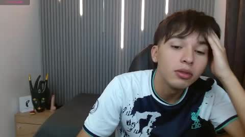 Snapshot of stiwentwink chatting on April 23, 2026, 3:14 pm Stiwen online show from April 23, 2026, 3:14 pm