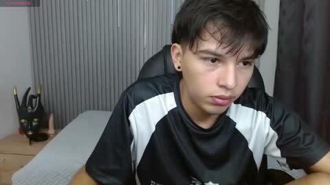 Snapshot of stiwentwink chatting on April 27, 2026, 2:04 pm Stiwen online show from April 27, 2026, 2:04 pm