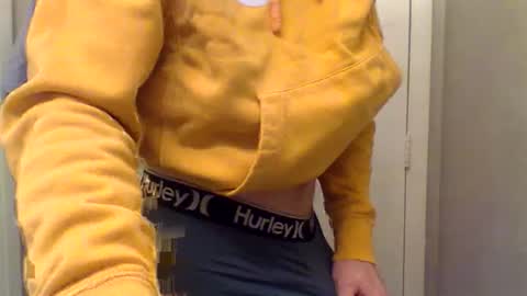 Snapshot of stoned32w chatting on February 26, 2026, 4:33 am Cameron online show from February 26, 2026, 4:33 am