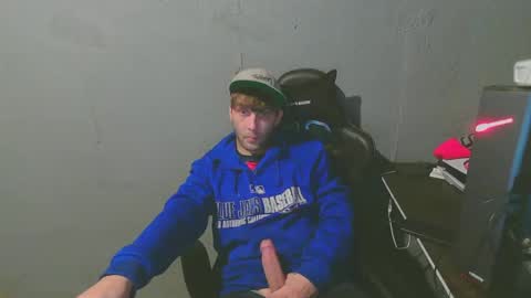 stonedpanda77 online show from January 30, 2025, 3:55 am