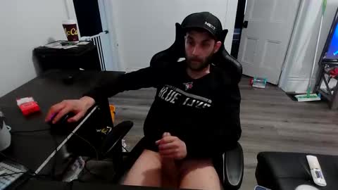 Snapshot of stonedpanda77 chatting on June 4, 2026, 11:00 pm stonedpanda77 online show from June 4, 2026, 11:00 pm