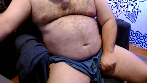 Snapshot of stonerbear42 chatting on July 9, 2026, 4:38 am Stonerbear42 online show from July 9, 2026, 4:38 am