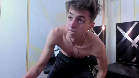 stonne69 online show from March 4, 2025, 10:16 pm