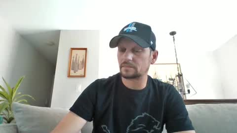 Snapshot of stook4 chatting on September 14, 2025, 5:12 pm LifestyleMan313 online show from September 14, 2025, 5:12 pm