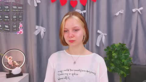 Luna online show from February 16, 2026, 1:18 pm